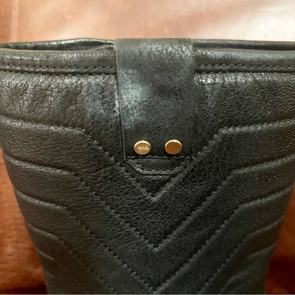 Vince Camuto Quilted Leather Moto Boots With Gold Tone Hardware Size 7.5 - Picture 9 of 10